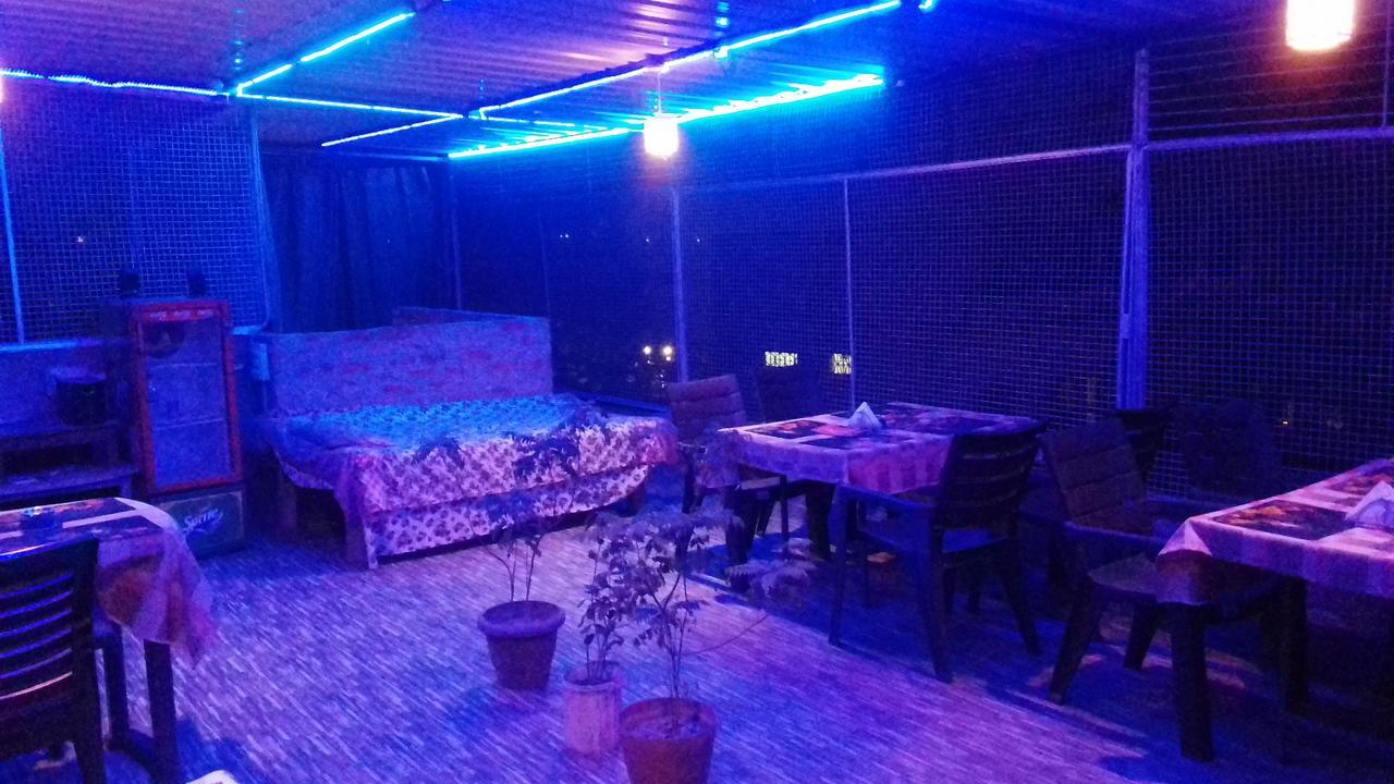 Buddha Guest House Βαρανάσι Εξωτερικό φωτογραφία