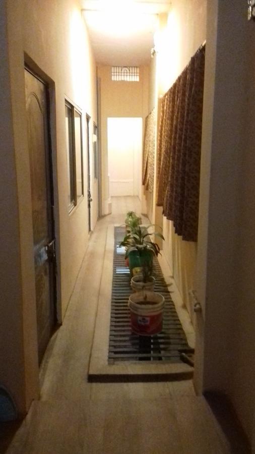 Buddha Guest House Βαρανάσι Εξωτερικό φωτογραφία