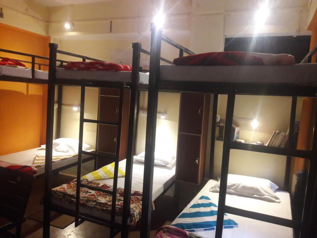 Buddha Guest House Βαρανάσι Δωμάτιο φωτογραφία