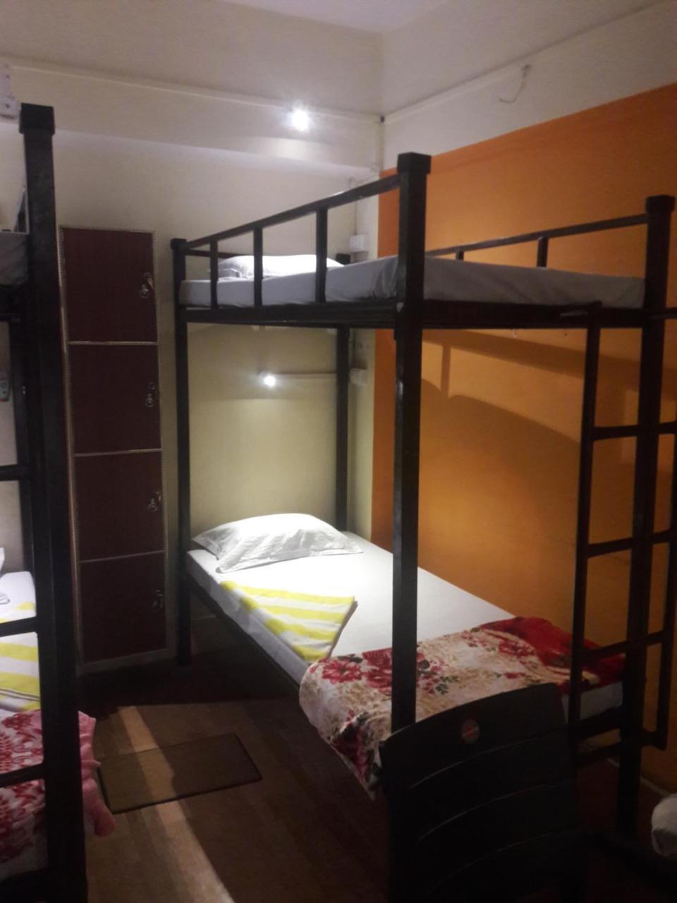 Buddha Guest House Βαρανάσι Δωμάτιο φωτογραφία