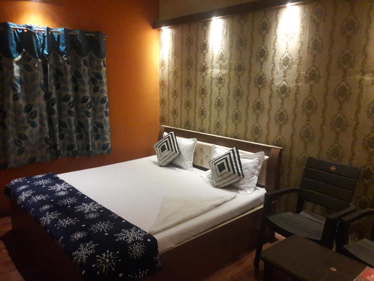 Buddha Guest House Βαρανάσι Εξωτερικό φωτογραφία