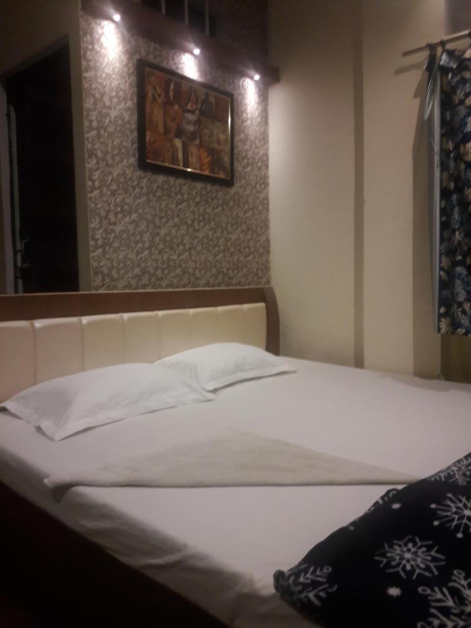 Buddha Guest House Βαρανάσι Εξωτερικό φωτογραφία